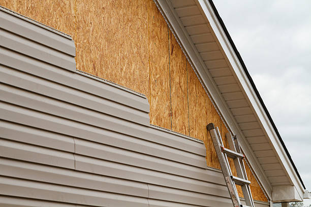 24/7 Emergency Storm Damage Siding Repair experts in McClellandtown, PA